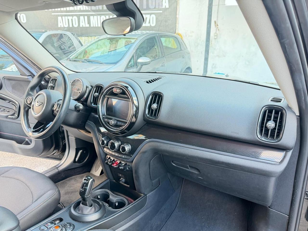 MINI COUNTRYMAN 2018 2.0 150CV 89000KM DIESEL AUTOMATICA