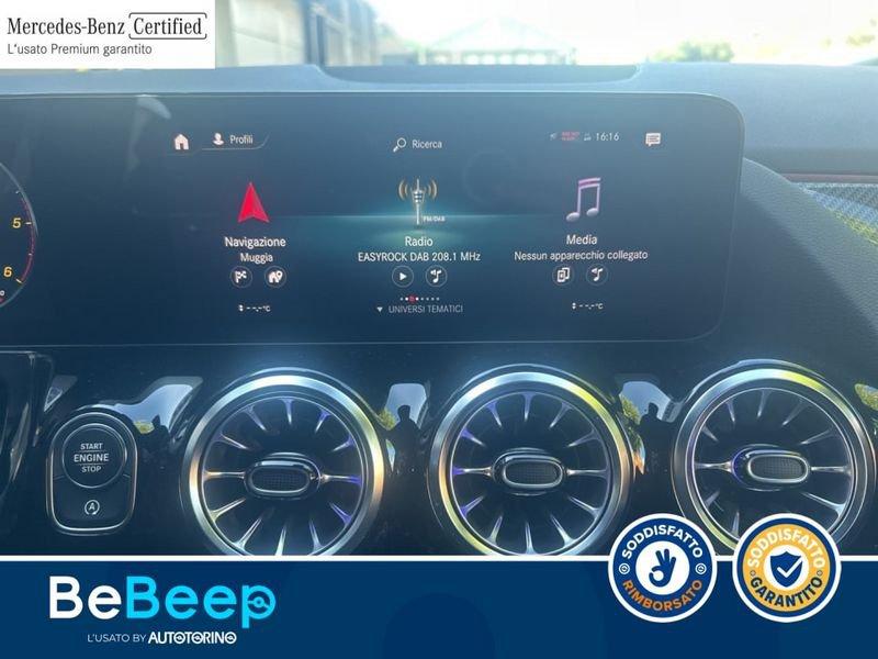 Mercedes-Benz GLA 200 D PREMIUM AUTO