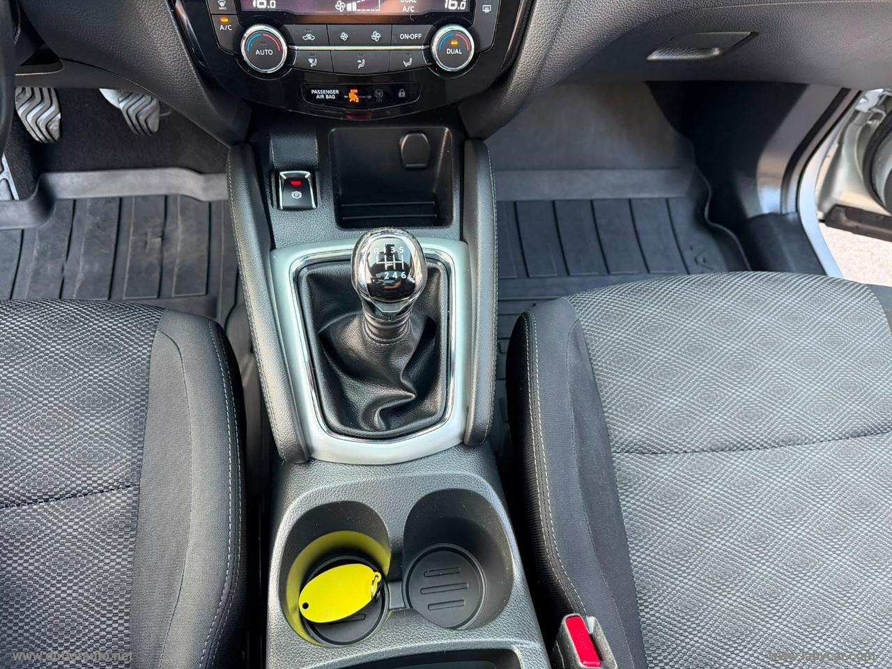 NISSAN Qashqai 1.5 dCi Tekna