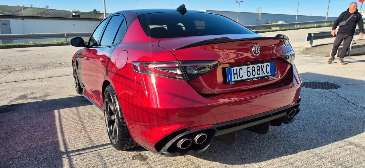 Alfa Romeo Giulia 2.9 V6 Bi-Turbo AT8 Quadrifoglio DA COLLEZIONE KM 0