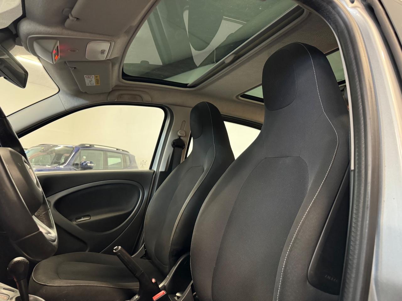Smart ForFour 90cv Turbo Passion SCHERMO !