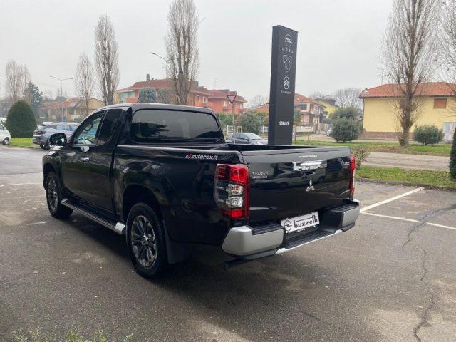 MITSUBISHI L200 2.3 D Club Cab 4x4 Super Select Intense