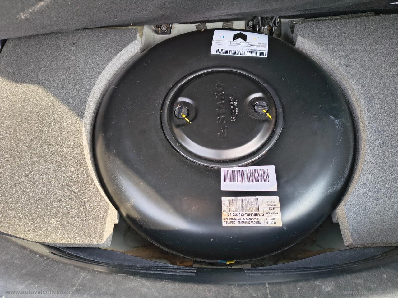 LANCIA Ypsilon 1.2 69 CV 5p. GPL Ecochic BLACK&NOIR