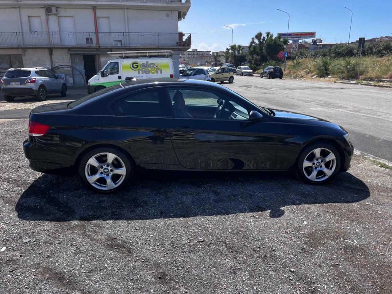 Bmw 320 i Coupe 2.0 benzina Seminuova