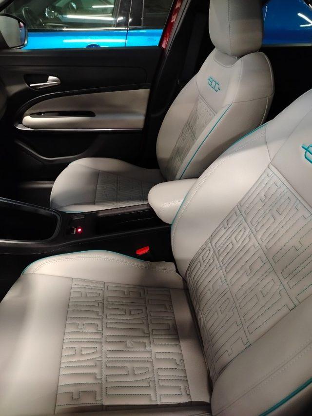 FIAT 600 Hybrid 110 CV DCT MHEV La Prima II