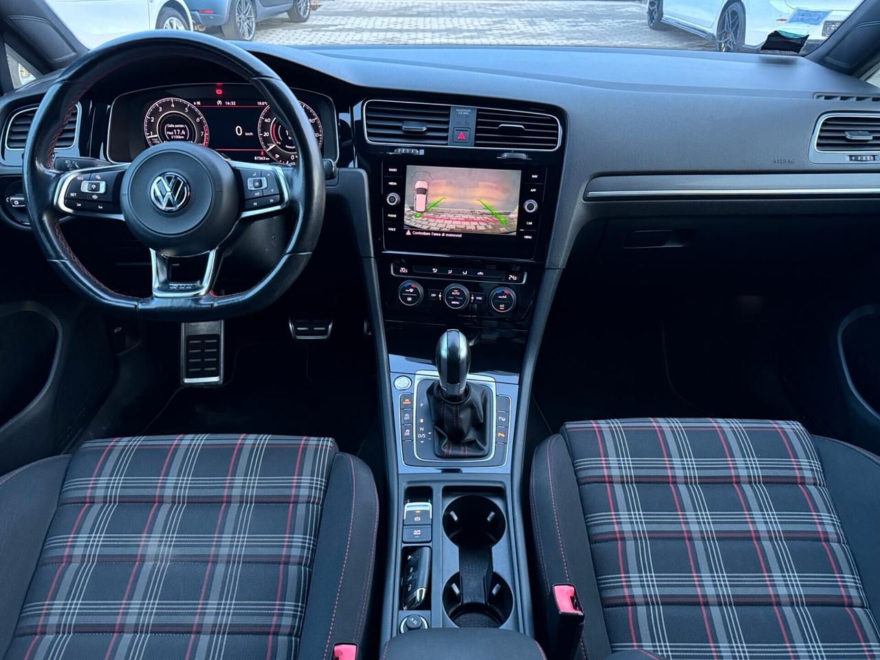 Volkswagen Golf GTI Performance 2.0 TSI DSG 5p. BlueMotion Technology