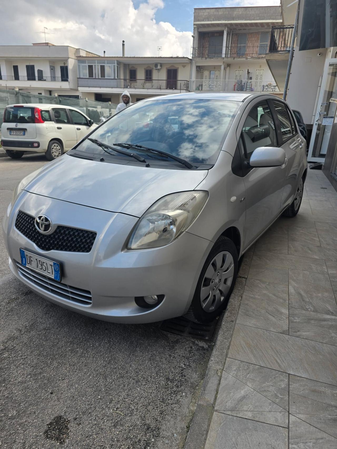 Toyota Yaris 1.4 D-4D 5 porte