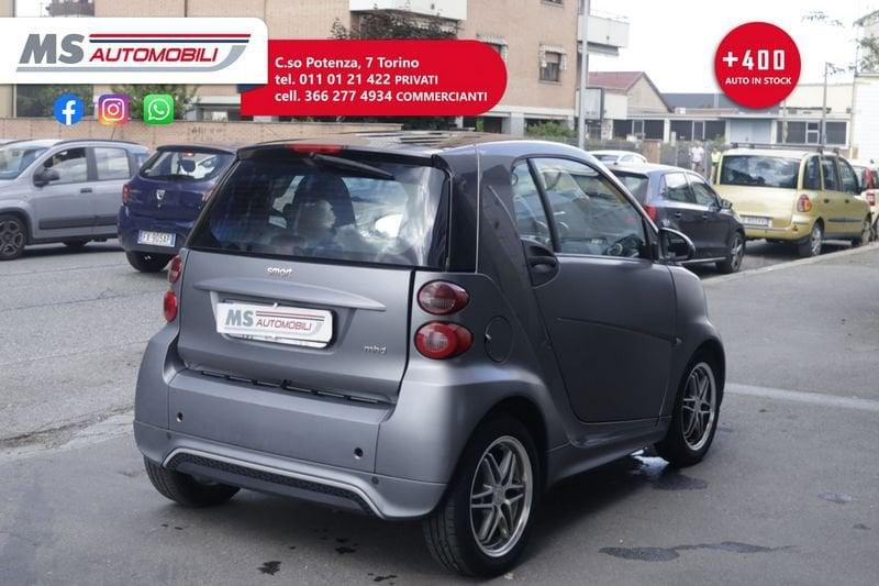 smart fortwo smart fortwo 1000 52 kW MHD cabrio Urbanrunner 52KW ANNO 2014