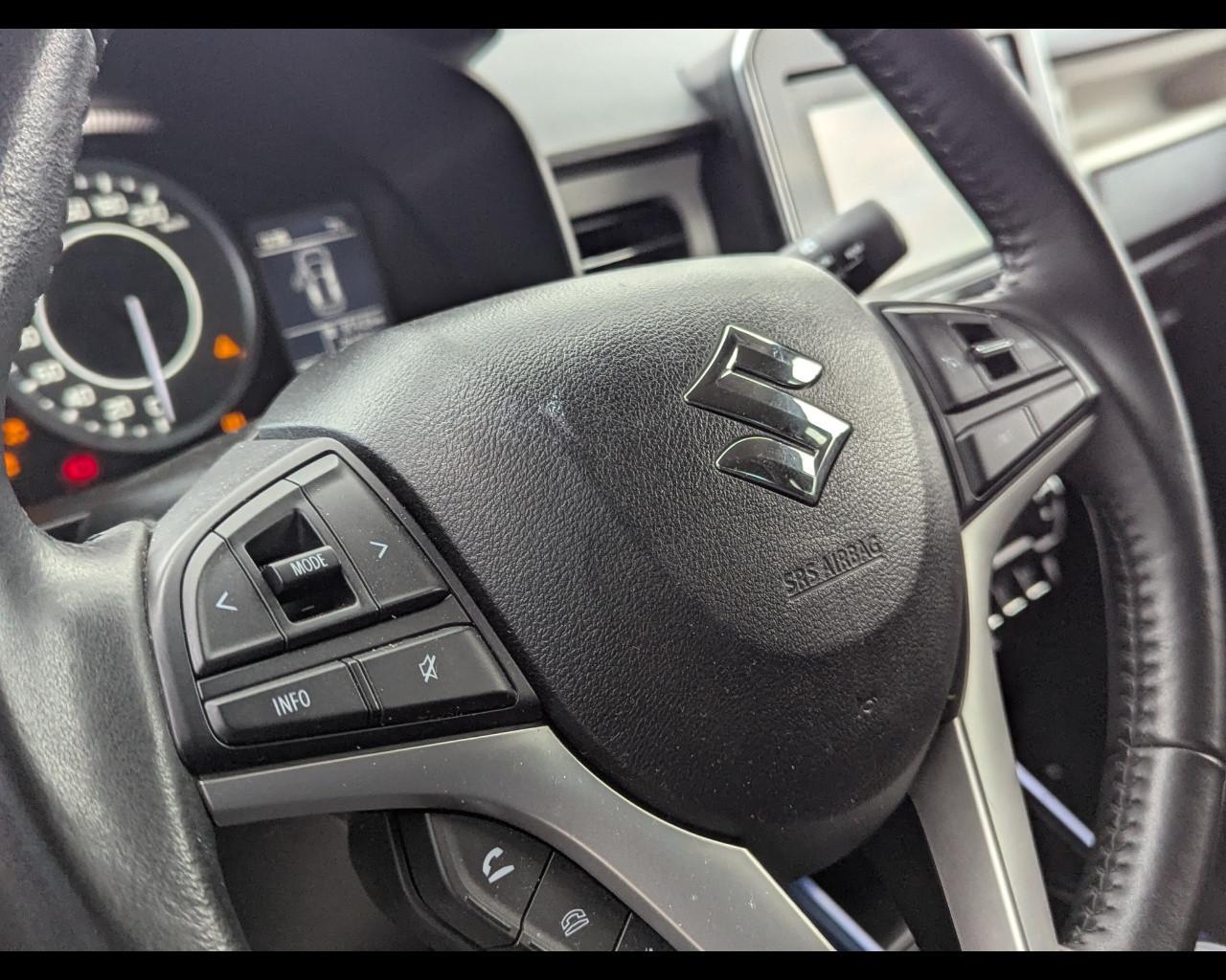 SUZUKI Ignis (2016) - Ignis 1.2 Hybrid 4WD All Grip Top