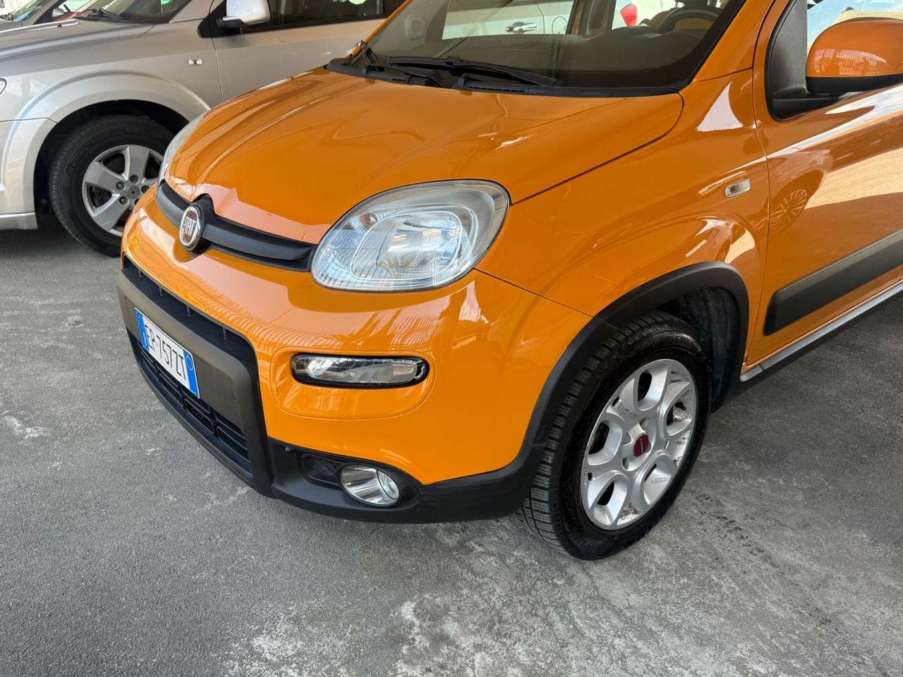 Fiat Panda 0.9 TwinAir Turbo Natural Power Trekking