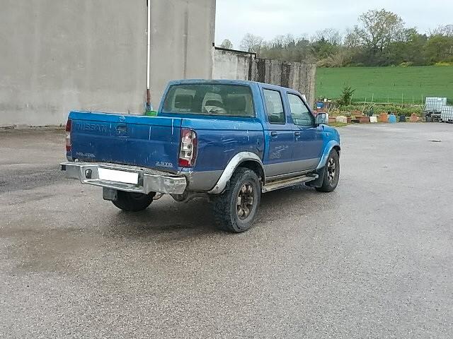 Nissan Navara (D22) 2.5 TD 103CV 4WD Cab. Doppia