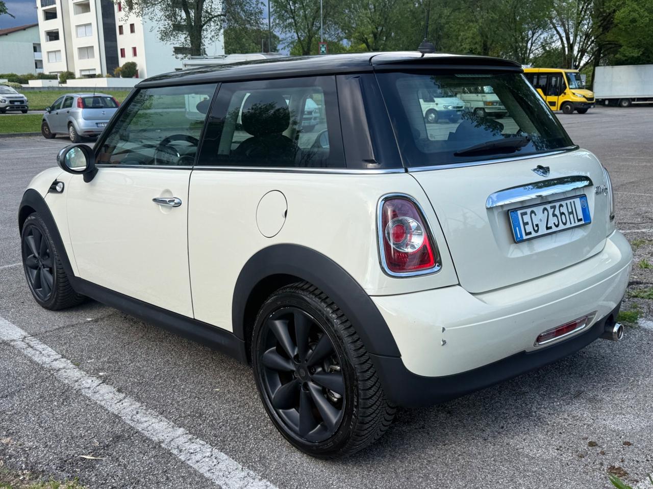Mini 1.6 16V Cooper D unica proprietaria ok neopatentati