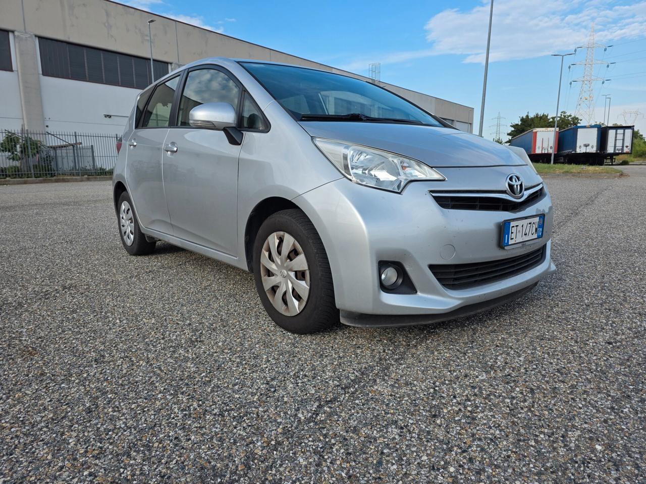 Toyota Verso-S 1.4D MT Style TAGLIANDI UFFICIALI