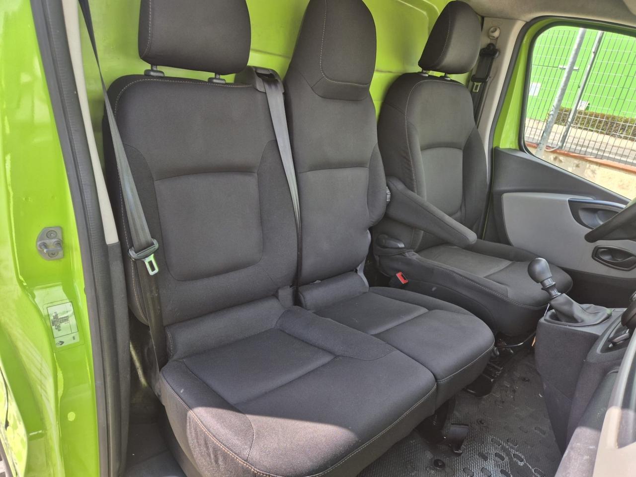 Renault trafic passo lungo 1.6 DCI 120cv