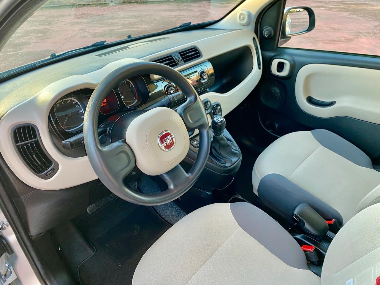 Fiat Panda 1.2 benzina Lounge