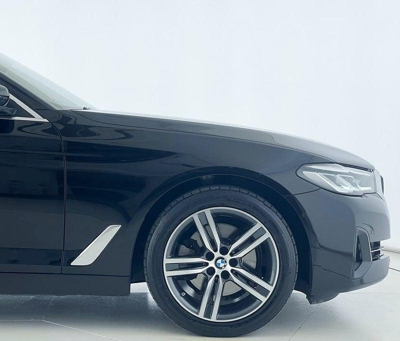 BMW Serie 5 520d 48V Touring Luxury