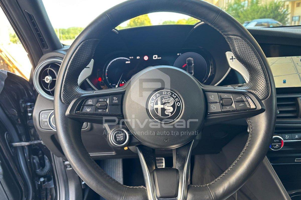 ALFA ROMEO Giulia 2.0 Turbo 280 CV AT8 AWD Q4 Veloce