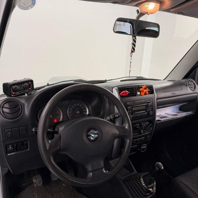 SUZUKI Jimny 3ª serie Jimny 1.5 DDiS cat 4WD JLX