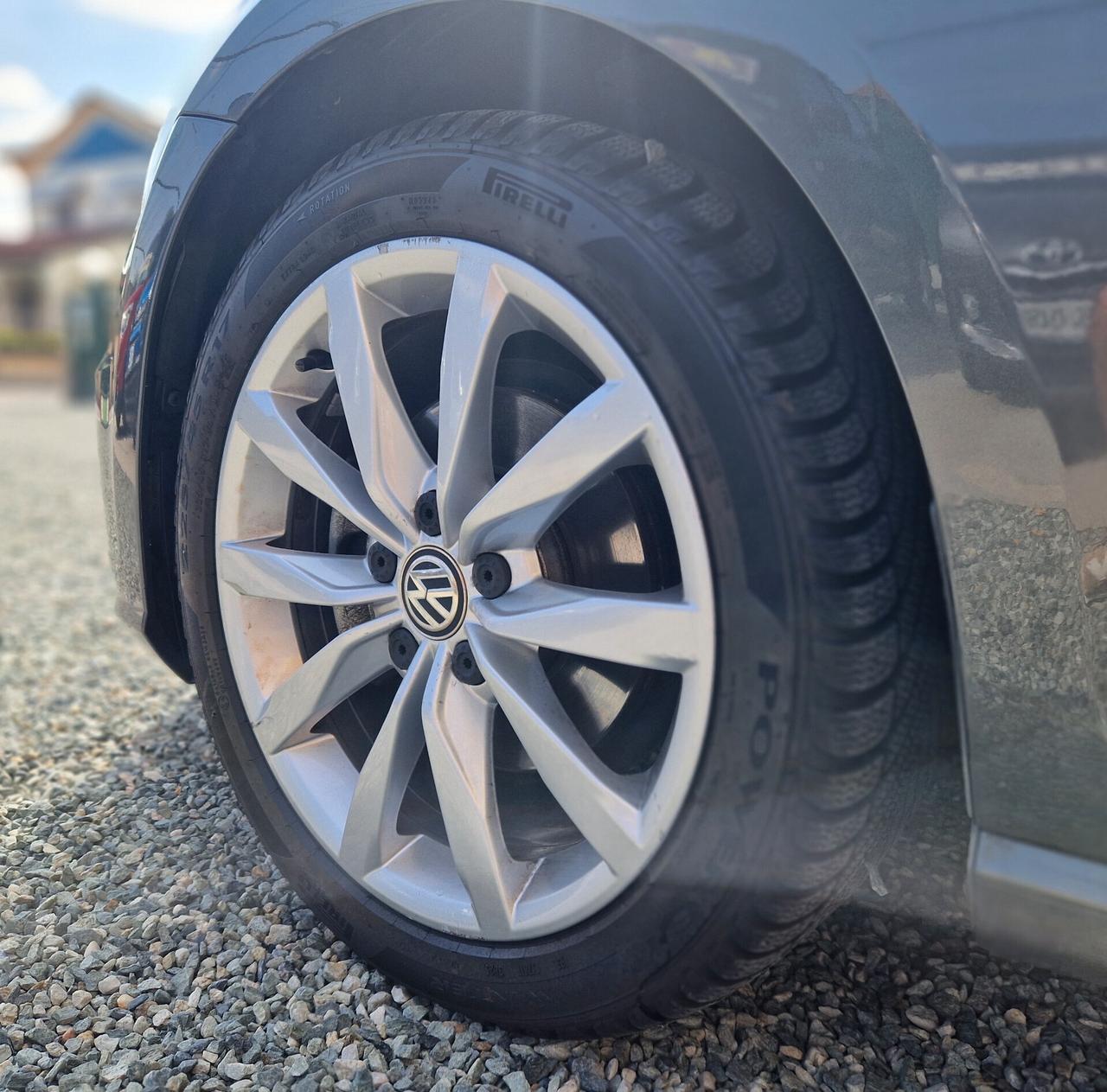 Volkswagen Golf 2.0 TDI 150 Cv 5 Porte Highiline