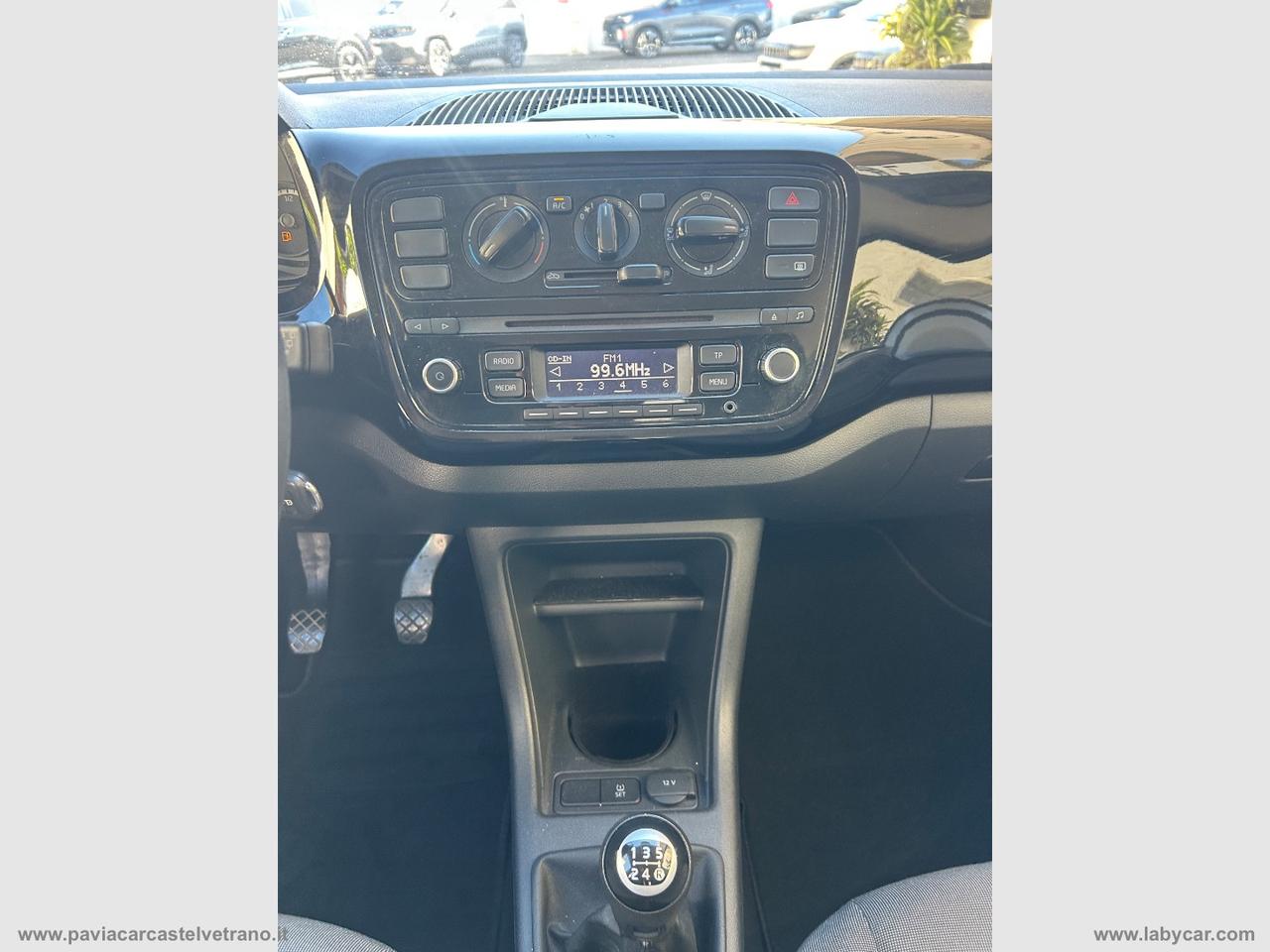VOLKSWAGEN 1.0 5p. club up!