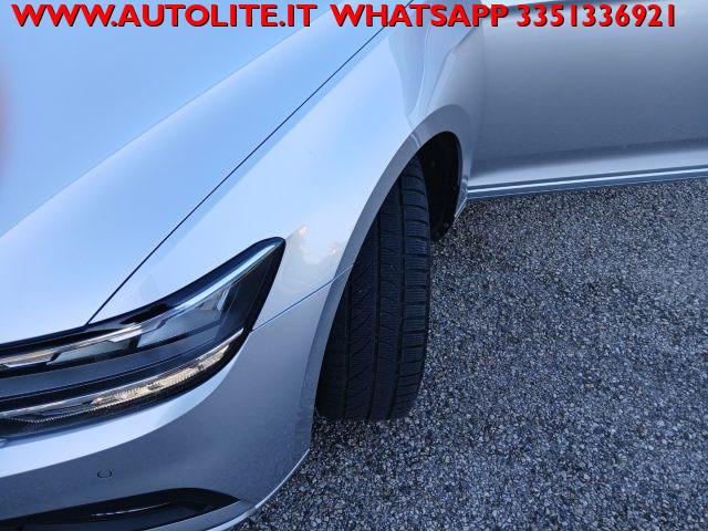 VOLKSWAGEN Passat Variant 2.0 TDI SCR EVO DSG GANCIO TRAINO ORIGINALE