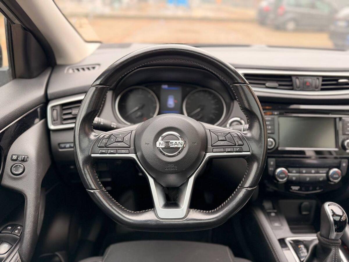 Nissan Qashqai 1.5 dci N-Connecta 115cv dct