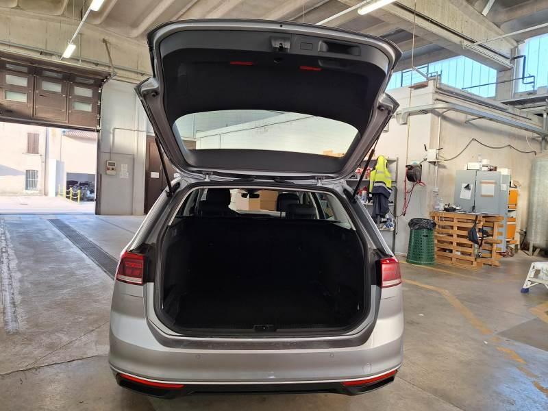 Volkswagen Passat 2.0 TDI SCR EVO Business DSG