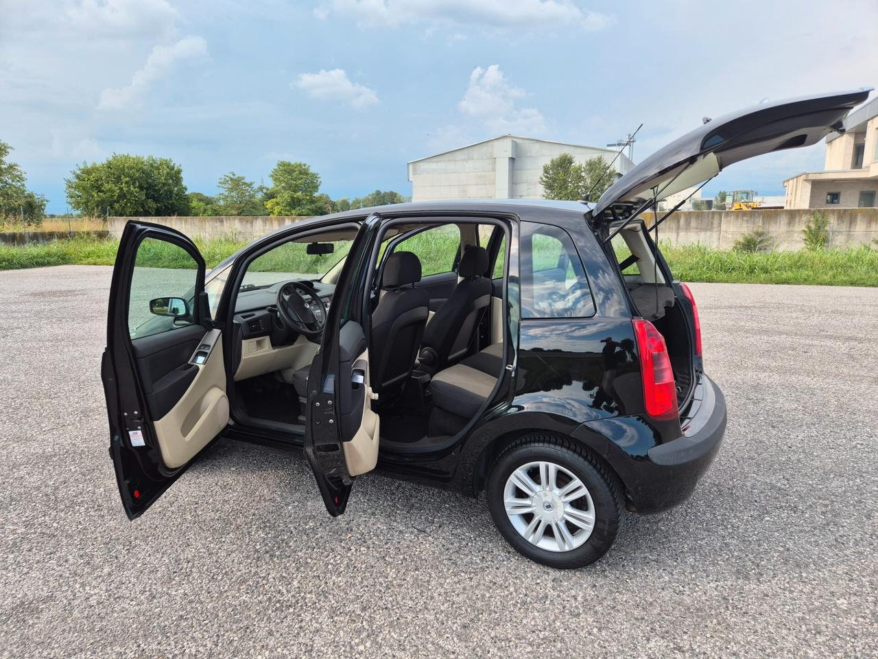 Lancia MUSA 1.4 DIVA OK NEOPATENTATI