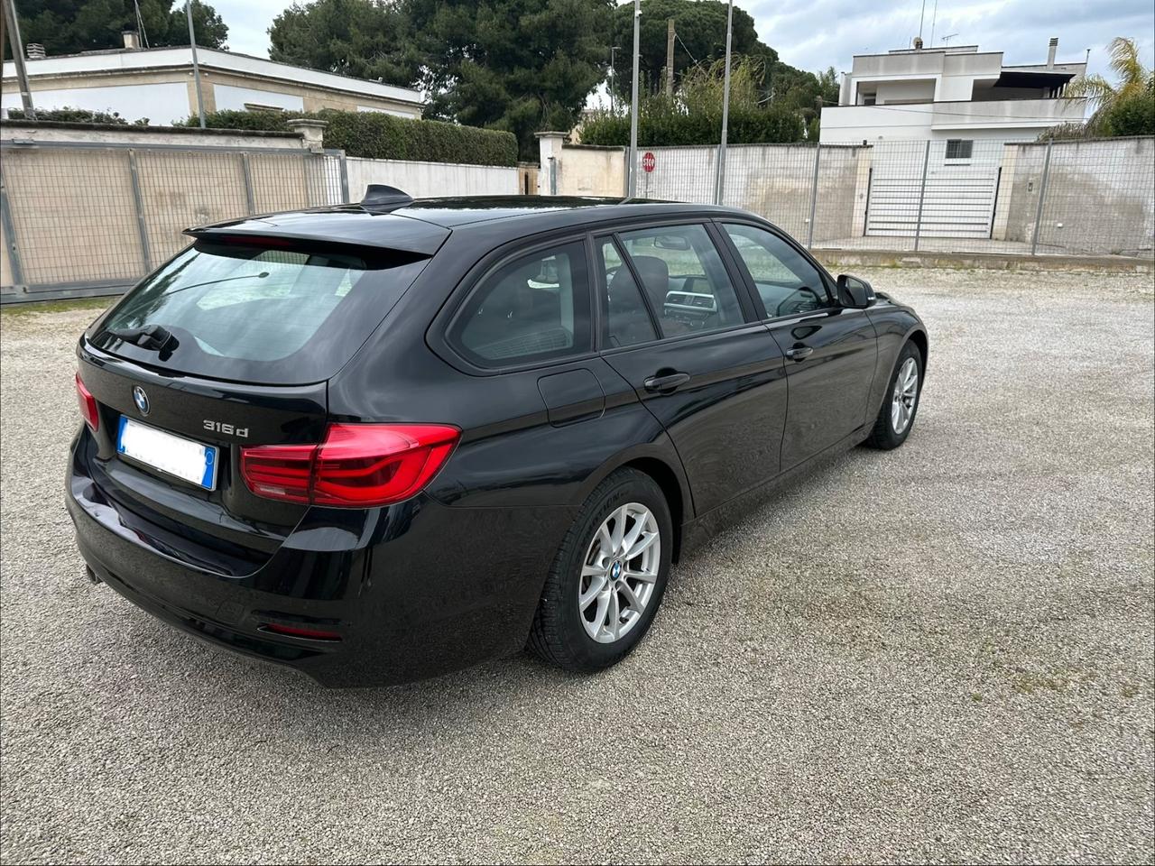 Bmw 316d Touring Luxury
