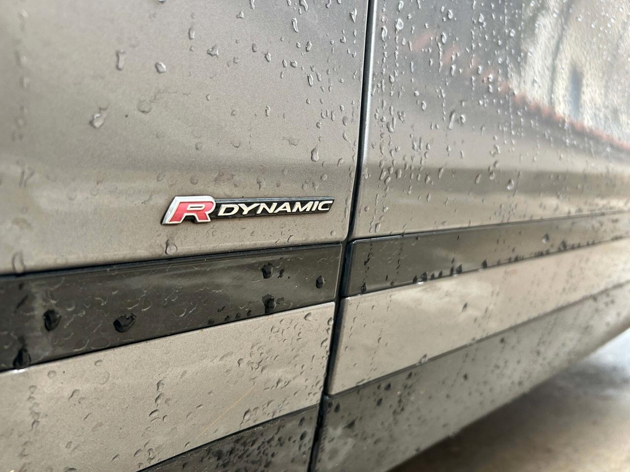Land Rover Range Velar 2.0D I4 180 CV R-Dynamic S