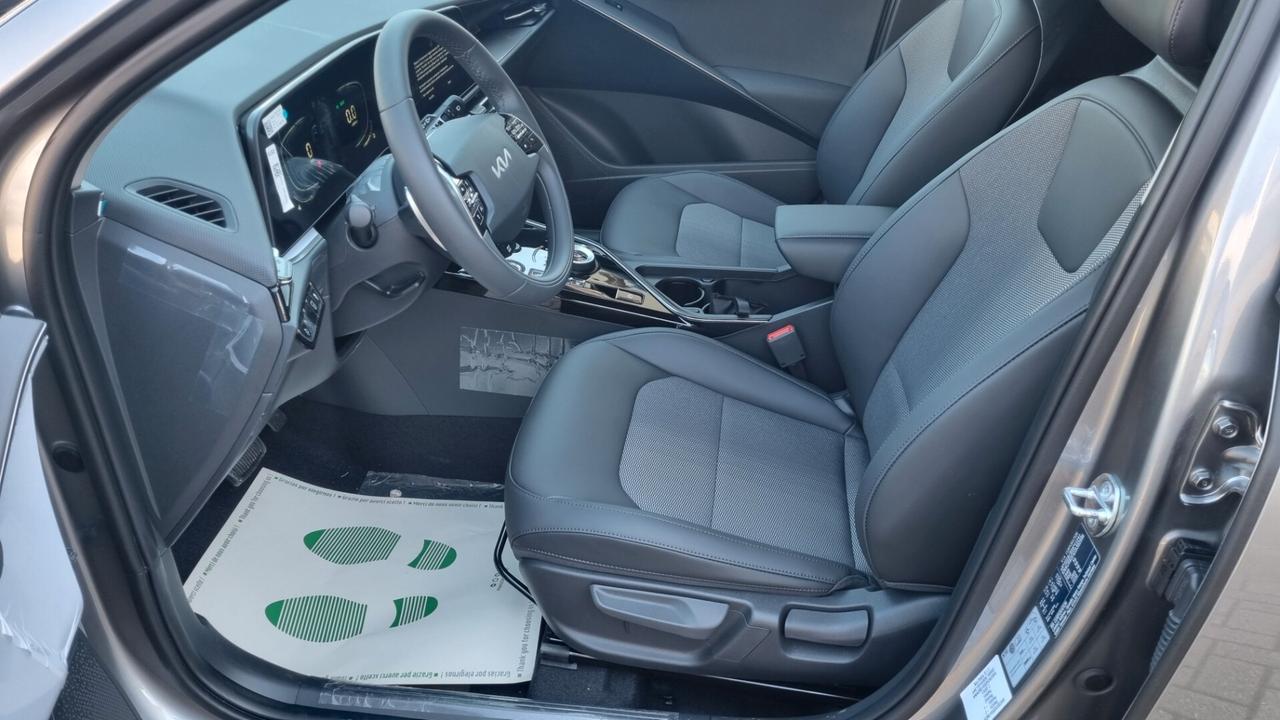 Kia Niro Tri-Fuel 1.6 GDi DCT HEV GPL Style