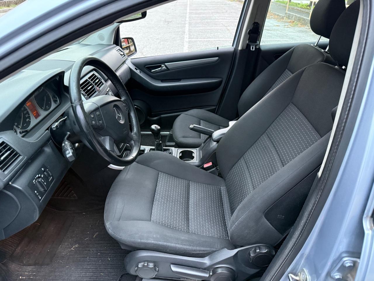 Mercedes-Benz B200 CDI 140cv E5