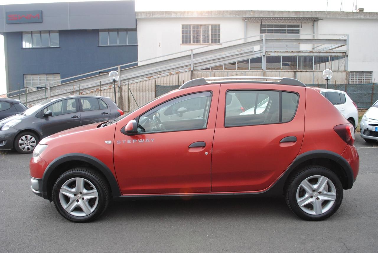 DACIA SANDERO STEPWAY 0.9 90 CV BENZ/GPL