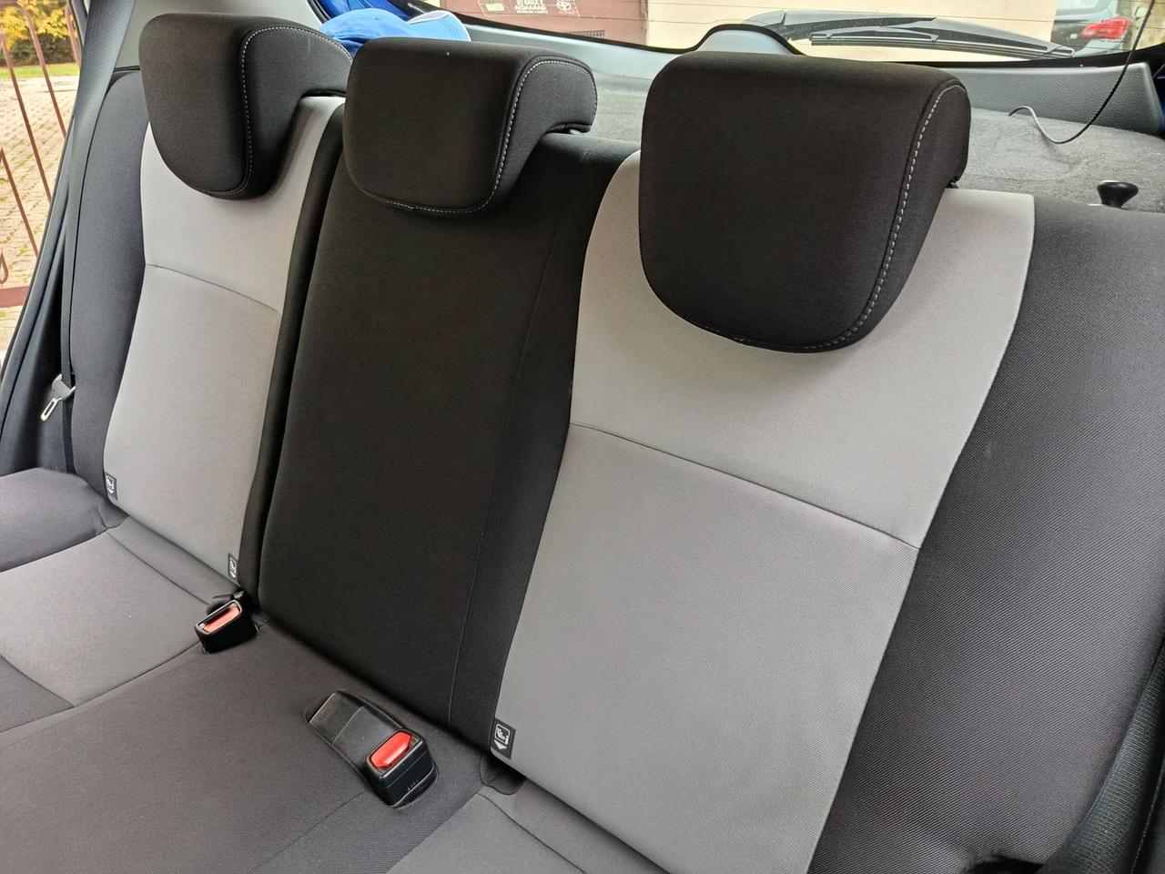 Toyota Yaris Active 1.0 VVT-i #7550