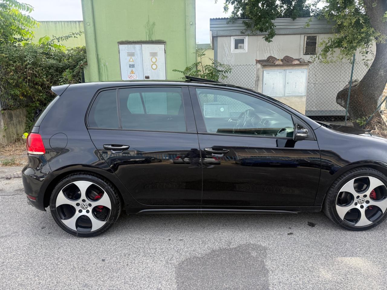 Volkswagen Golf 2.0 TSI DSG 3p. GTI