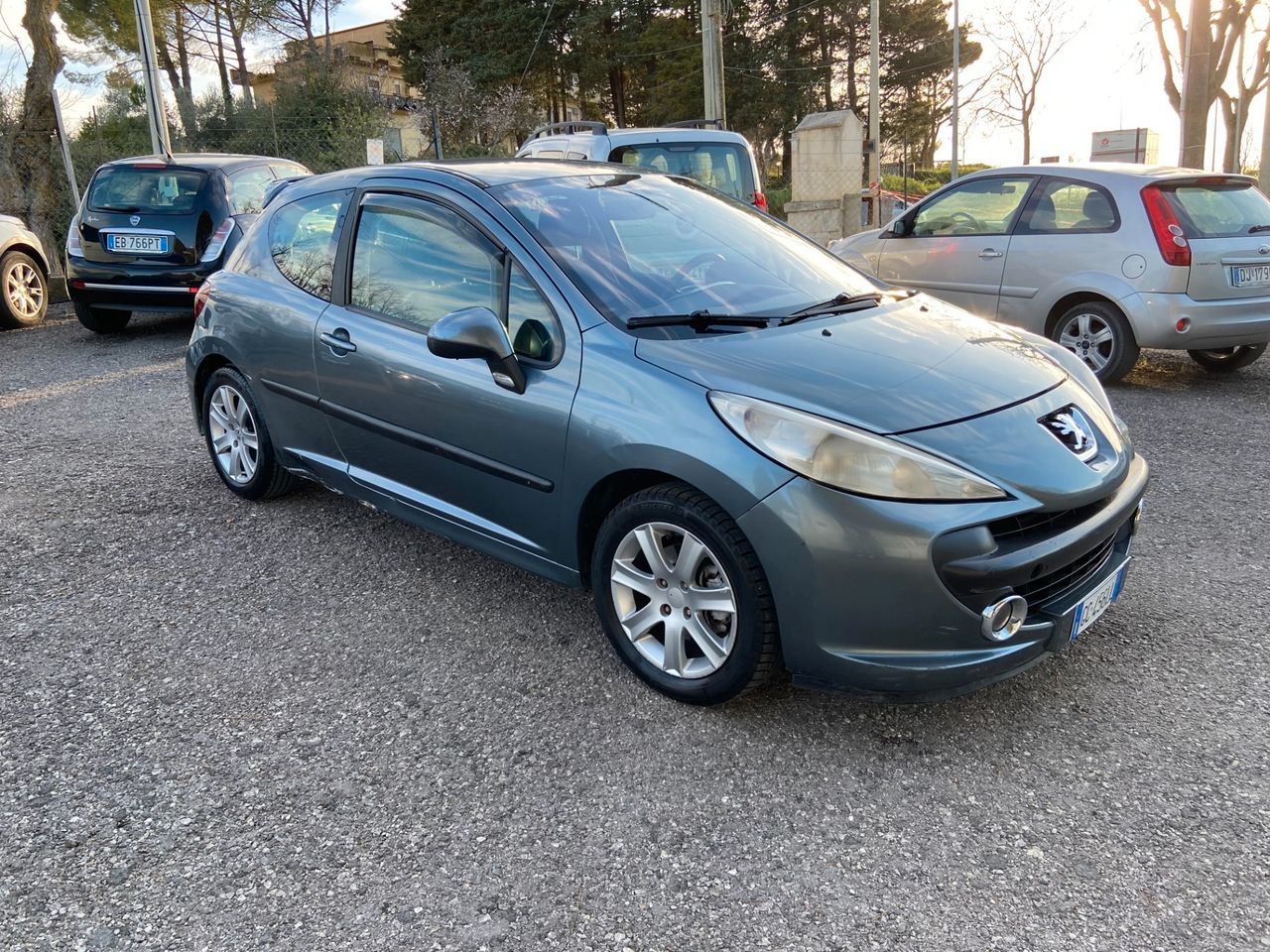 Peugeot 207 1.6 HDi