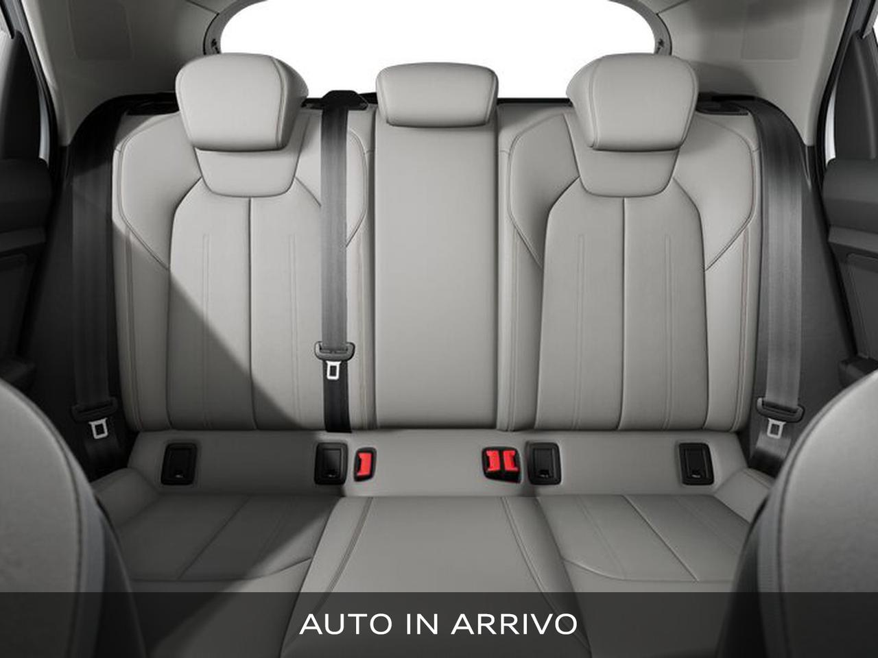 Allstreet 30TFSI 116CV S tronic Identity Contrast