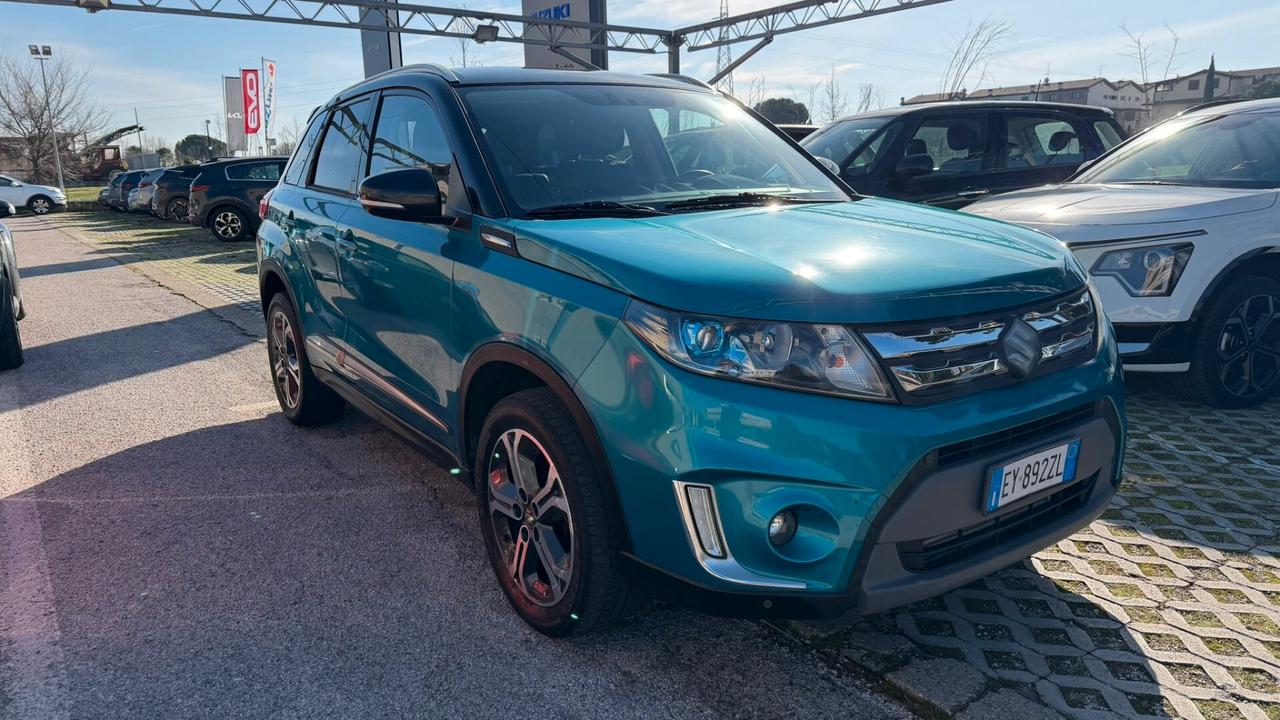 Suzuki Vitara 1.6 DDiS 4WD AllGrip V-Top bicolor turchese/tetto nero