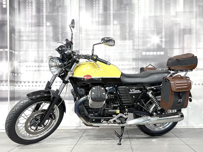 Moto Guzzi V7 III Special