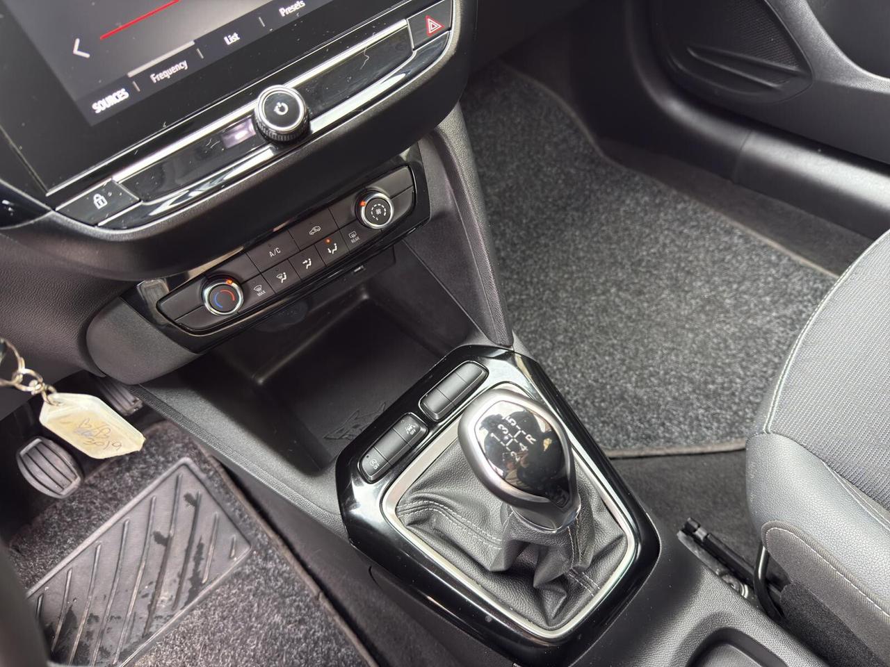 Opel Corsa 1.2 75cv Elegance 2023