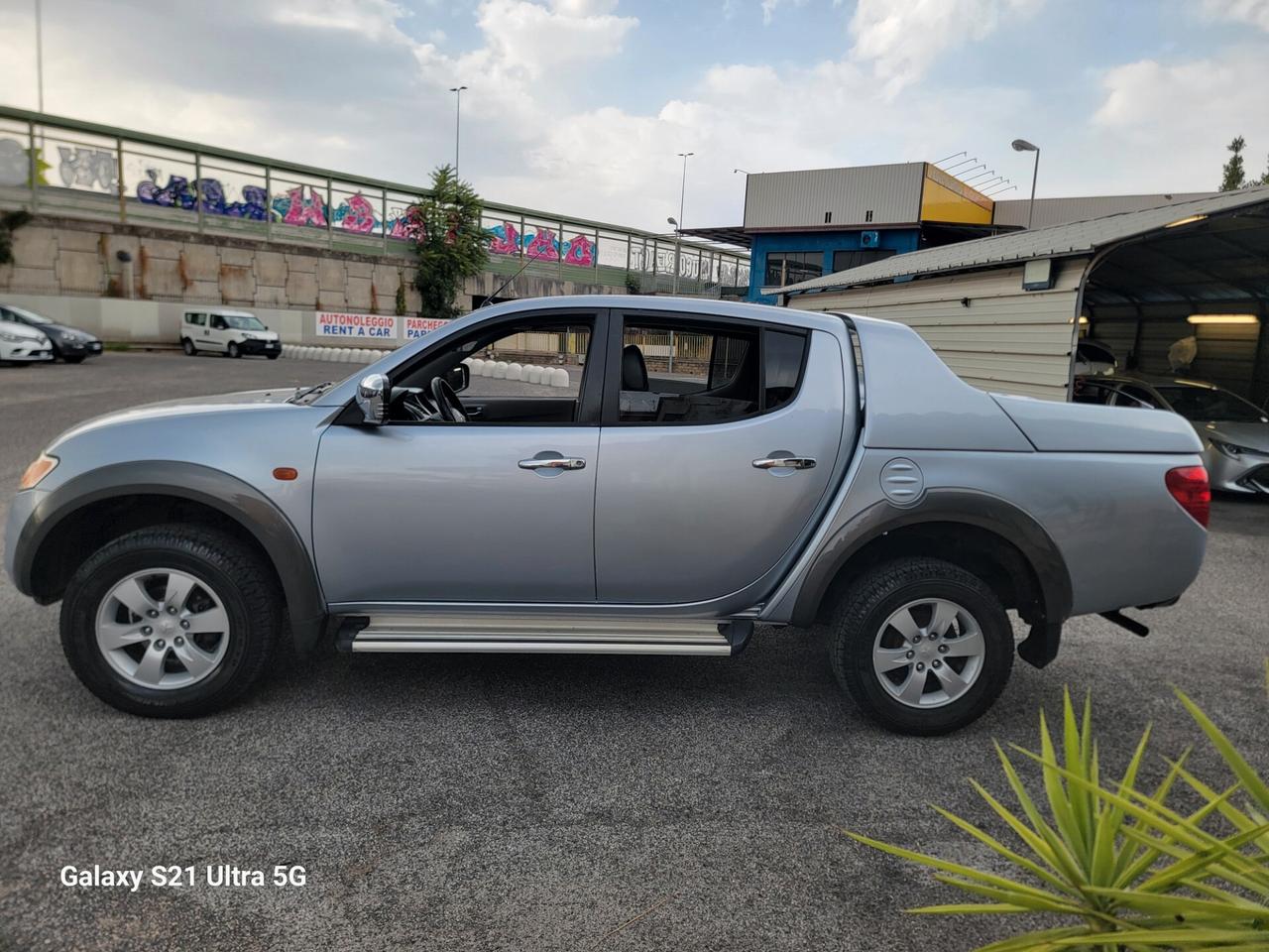 Mitsubishi L200 2.5 DI-D/136CV Double Cab Intense