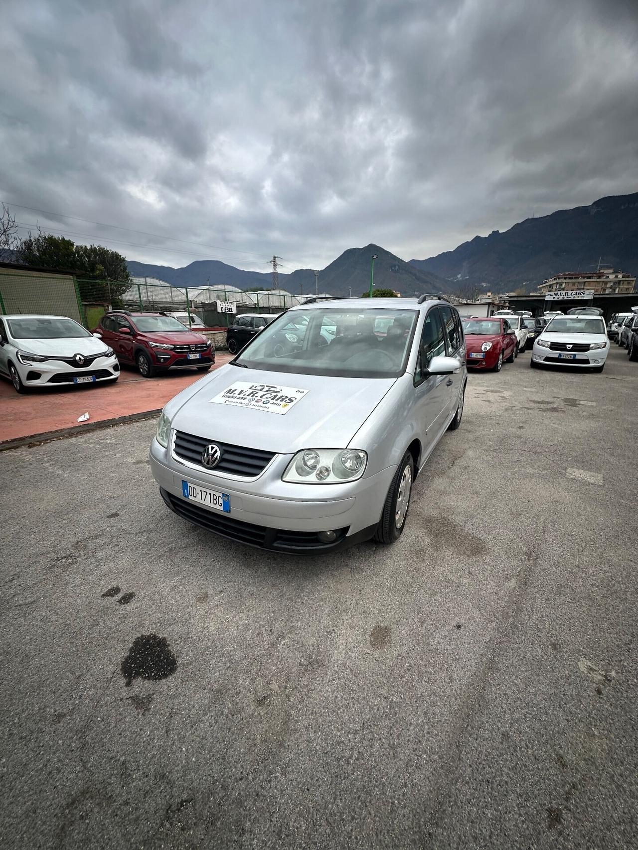 Volkswagen Touran 1.6 Trendline Bifuel G