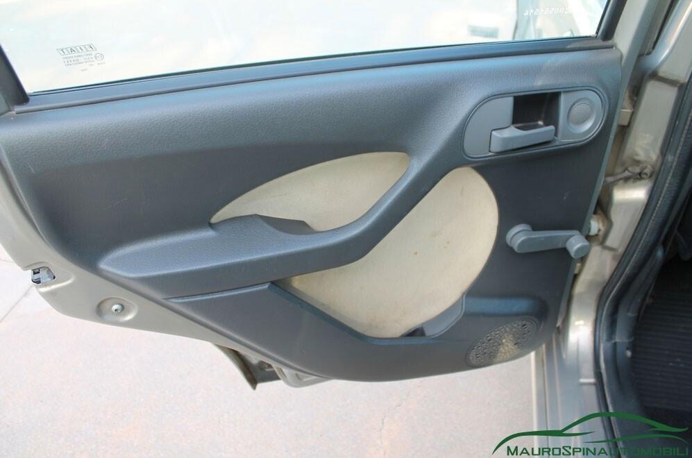 Fiat Panda 1.3 MJT 16V 4x4 Cross