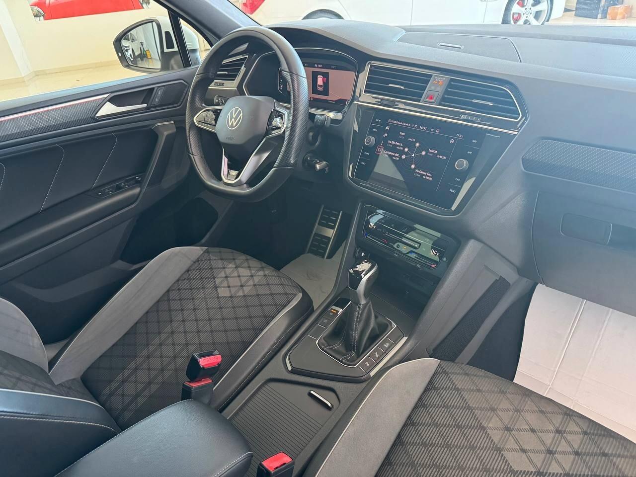 Volkswagen Tiguan 2.0 TDI 150 CV SCR DSG 4MOTION R-Line