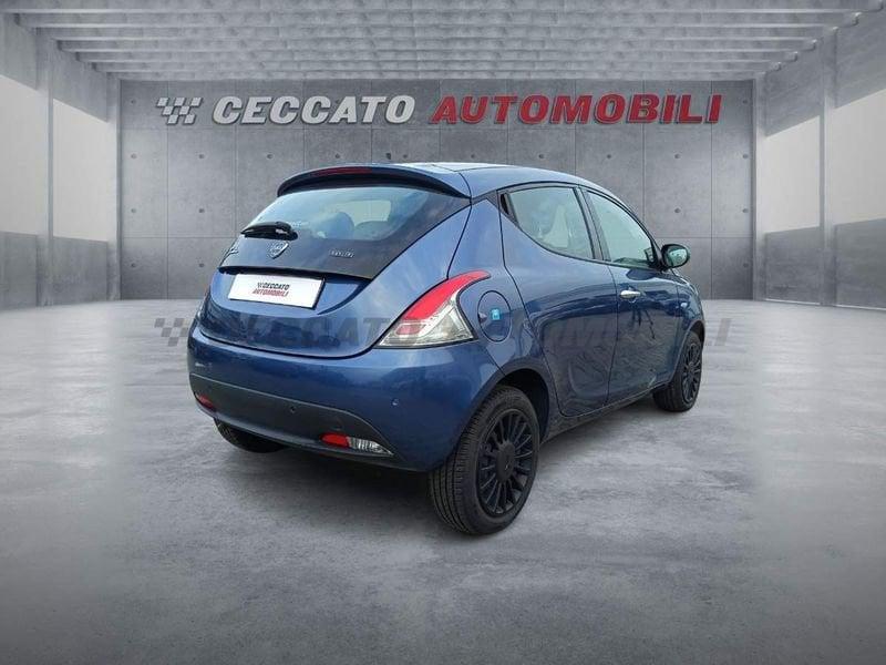 Lancia Ypsilon III 2021 1.0 firefly hybrid Silver s&s 70cv 5p.ti