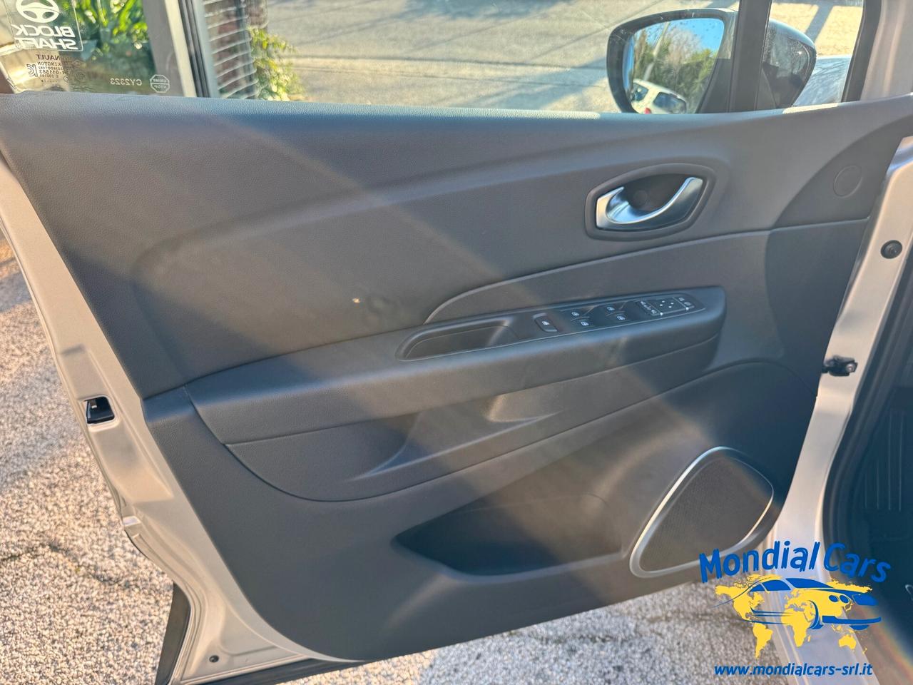 Renault Captur dCi 8V 90 CV EDC Start&Stop Energy Intens