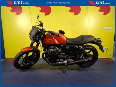 Moto Guzzi V7 - 2023