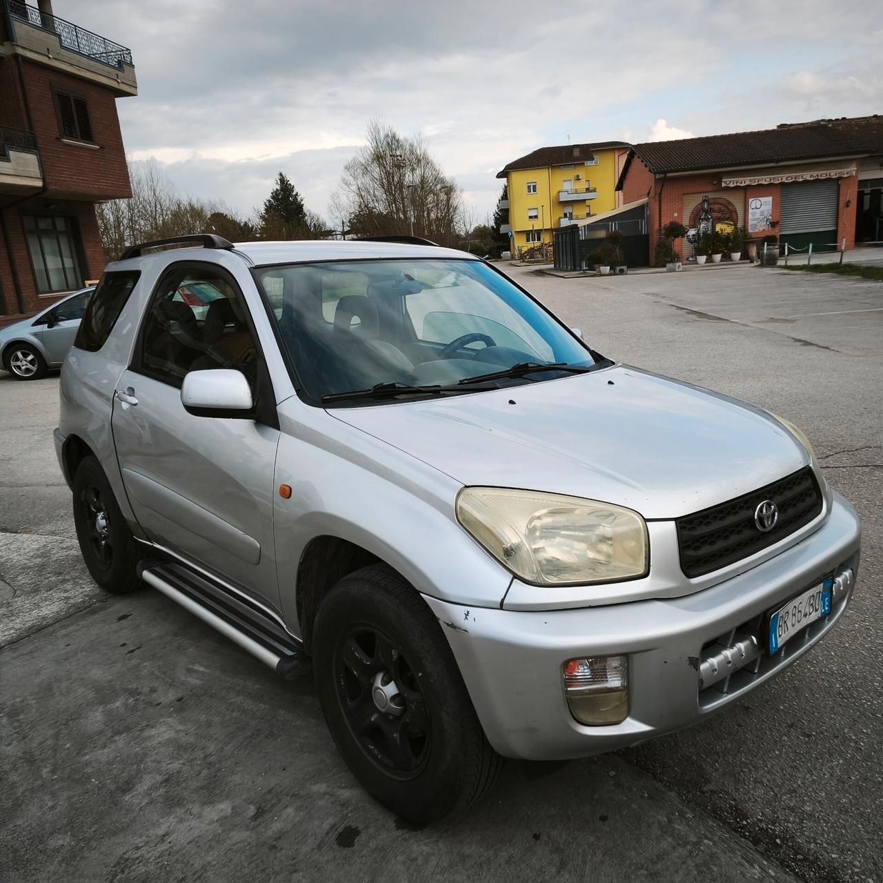 Toyota RAV 4 RAV4 2.0 16V cat 3 porte