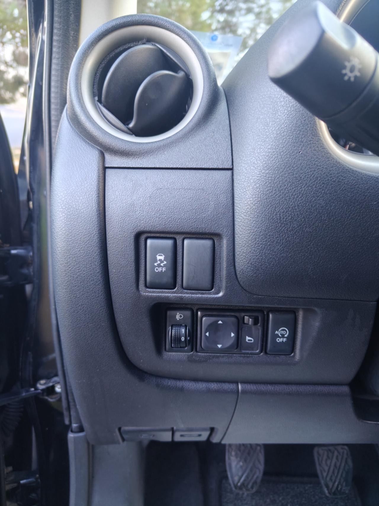 Nissan Micra 1.2 12V 5 porte tekna