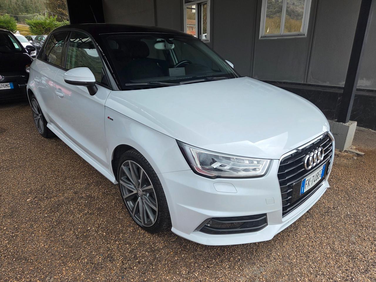 Audi A1 SPB 1.4 TDI SLINE